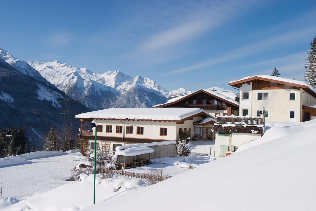 Jugend- Und Familienhotel Venedigerhof Neukirchen am Großvenediger Buitenkant foto