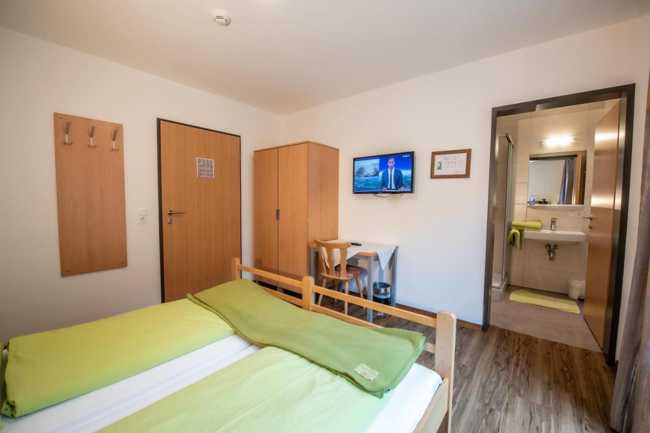 Jugend- Und Familienhotel Venedigerhof Neukirchen am Großvenediger Buitenkant foto