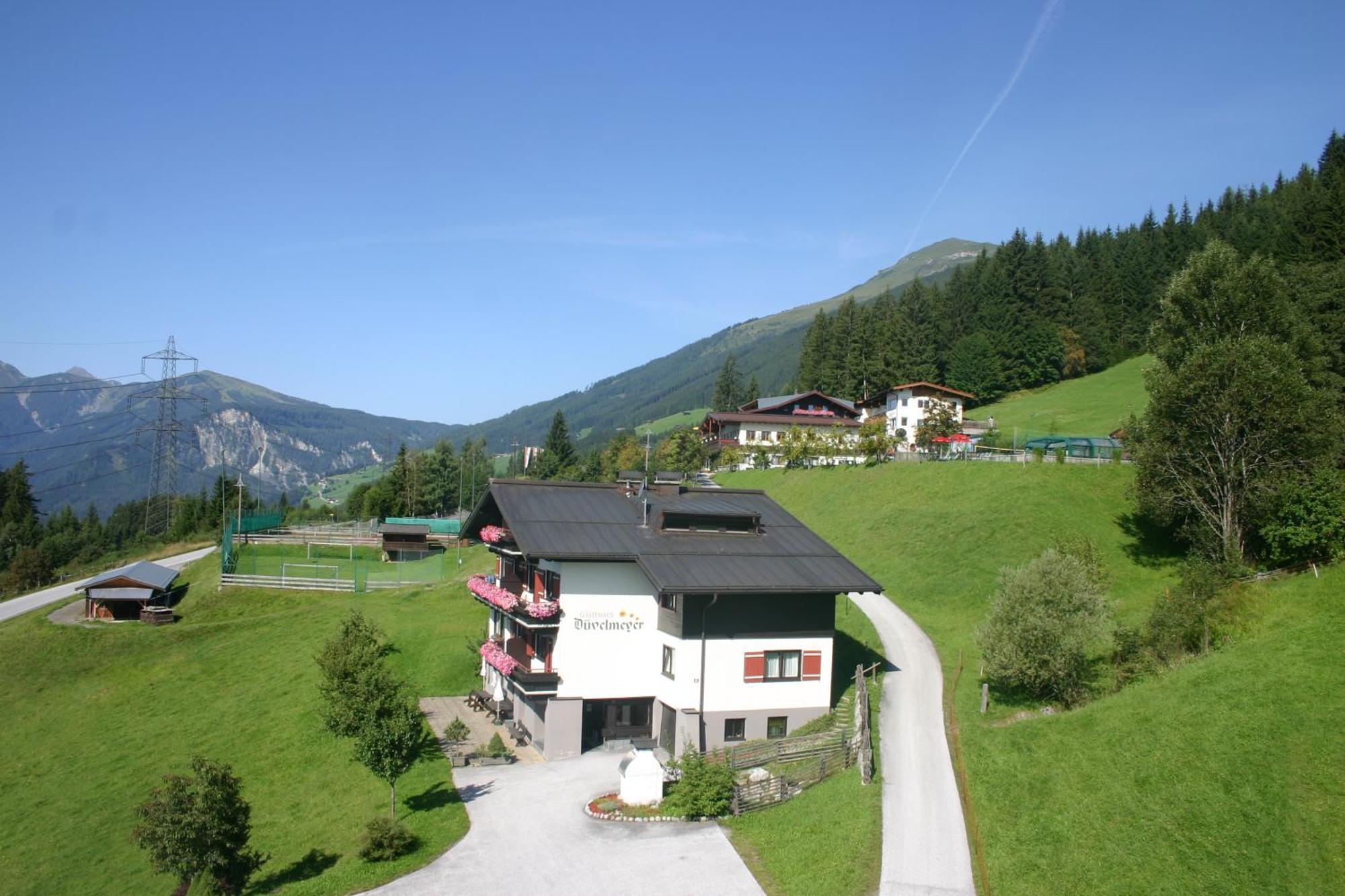 Jugend- Und Familienhotel Venedigerhof Neukirchen am Großvenediger Buitenkant foto